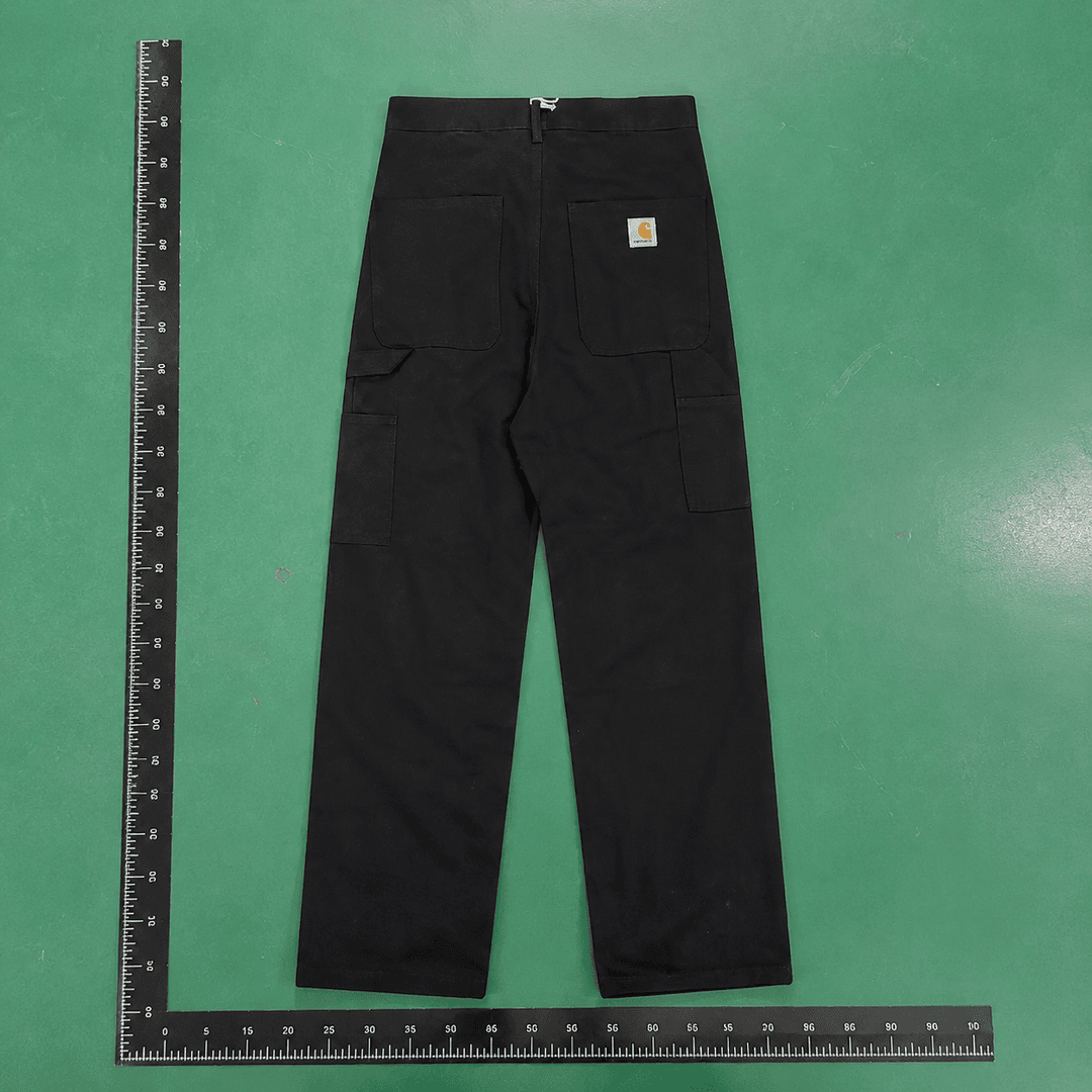 Carhartt Work Pants QC: Pockets, Hems & Size Tags