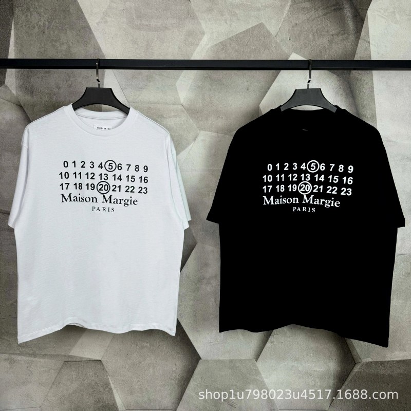 Maison Margiela MM6 Digital T-Shirt Review: Black vs. White in the Light Box, and What 250–300gsm Feels Like at $22.09